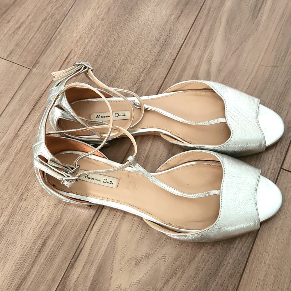 Massimo Dutti Flats| Size 6.5